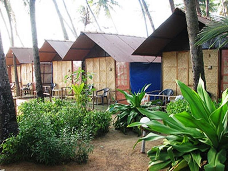 Palolem Apartments *