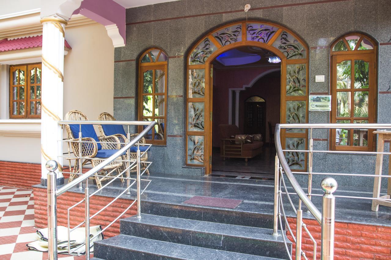 Palolem Apartments *